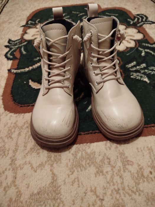 Ботинки 33 размер 25000 сум