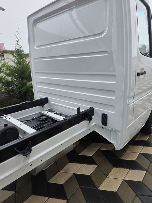 Mercedes benz sprinter 413 basculabil