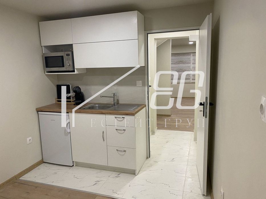 Дава се под наем Офис в Варна, Колхозен пазар - 49 кв.м за 382.5 € - Снимка #5