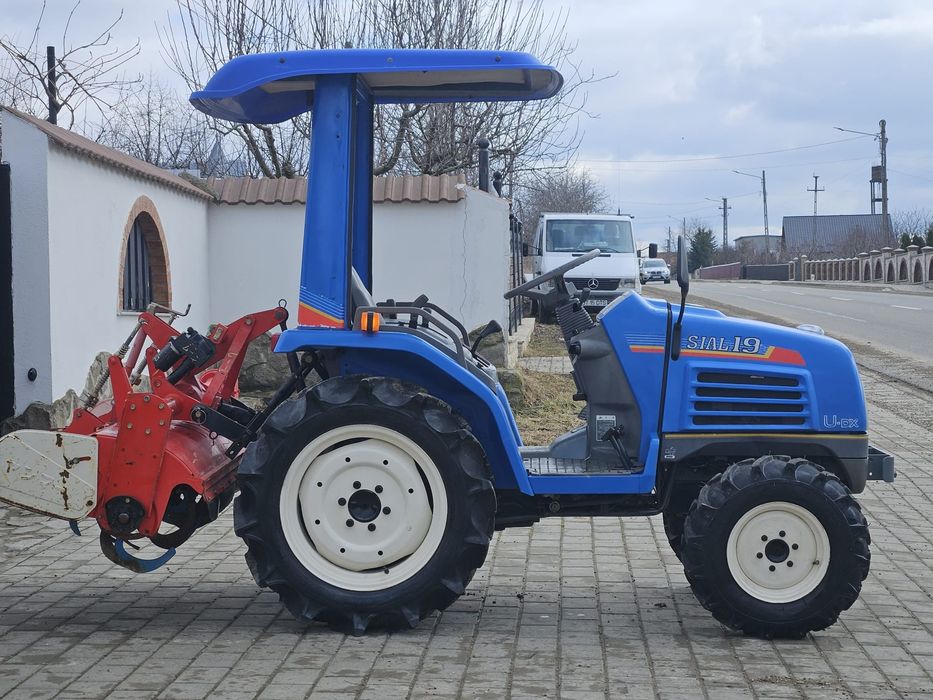 Tractor tractoras minitractor 4x4 iseki freza sol