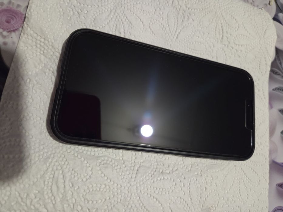 Iphone 13 white