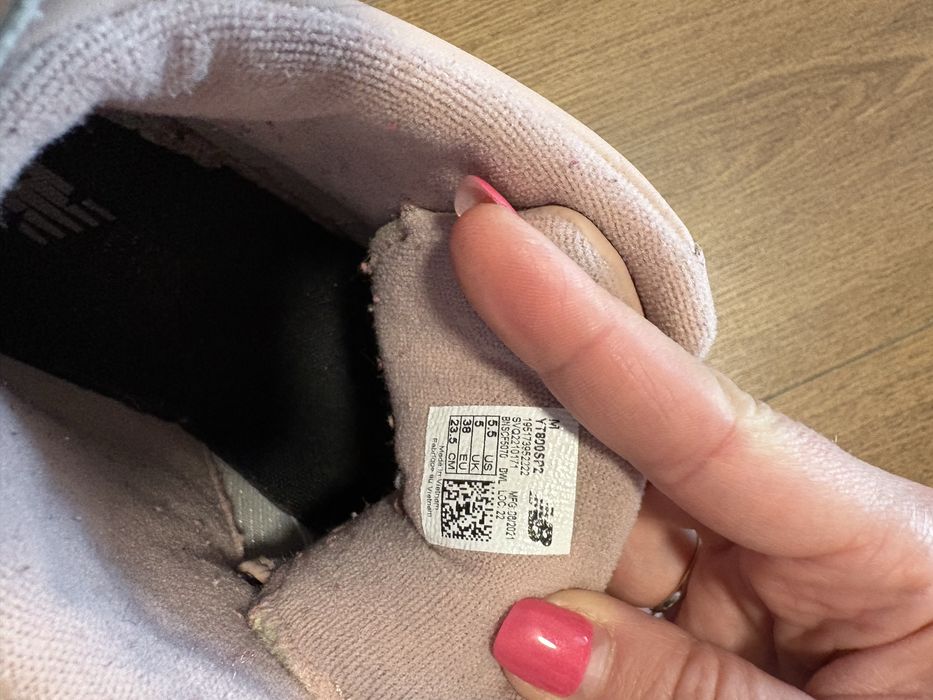 Ghete New Balance 37-38