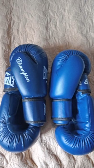 Перчатки боксерские