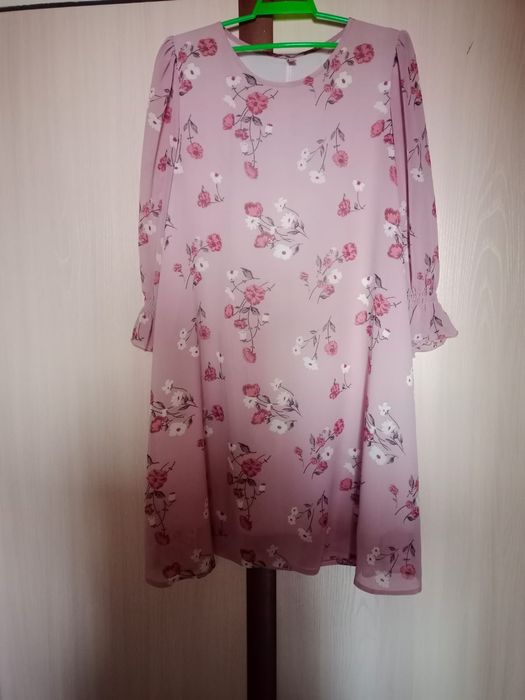 Продам женские вещи