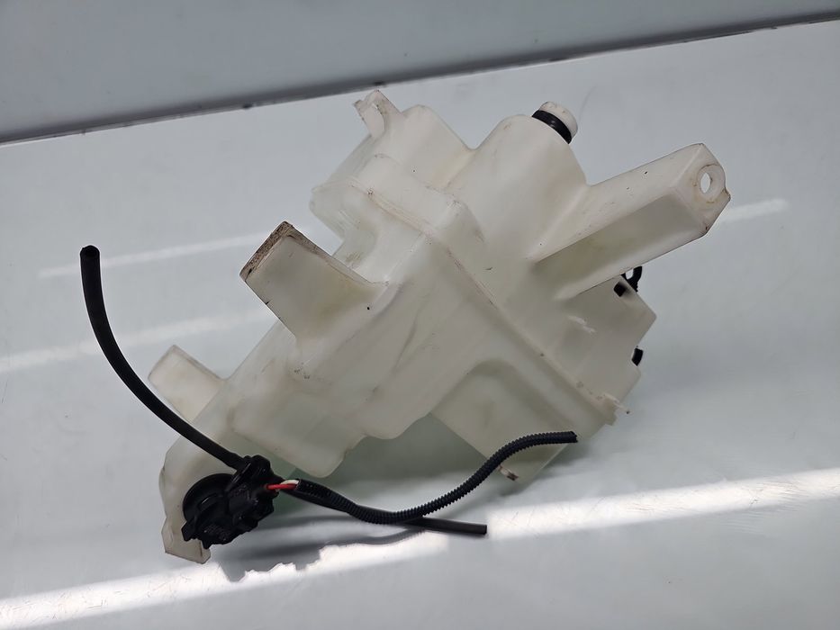 Vas lichid parbriz Toyota Rav 4 IV (ZSA4, ALA4) [Fabr 2013-2018] 06085