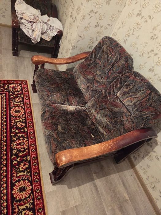 Продам диван , 3,2, и 1-ный