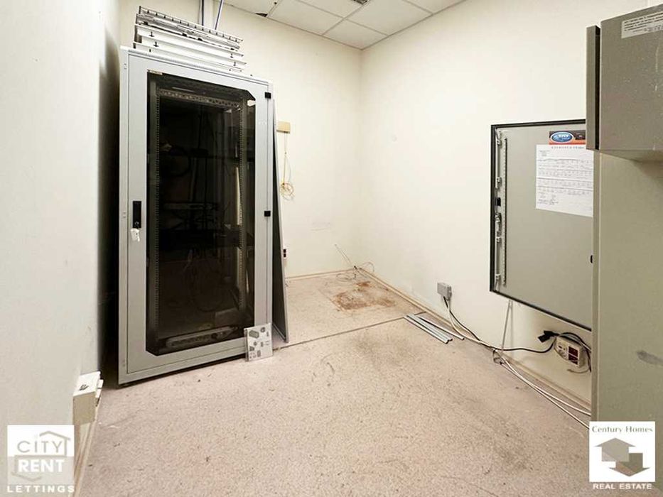 Дава се под наем Офис в Велико Търново, Център - 117 кв.м за 2600 € - Снимка #10