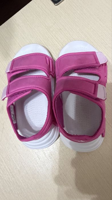 Детская обувь сандали для девочки 22 раз Adidas оригинал