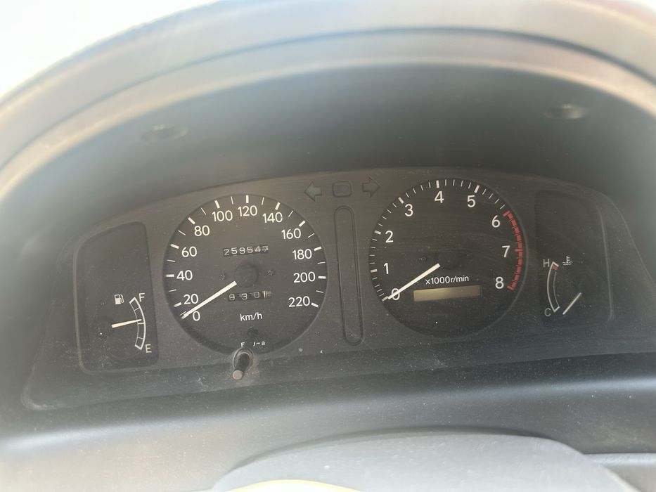 Toyota Corolla 1.3 85kc