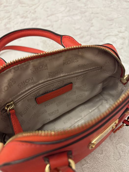 Michael Kors Saffiano small сумочка