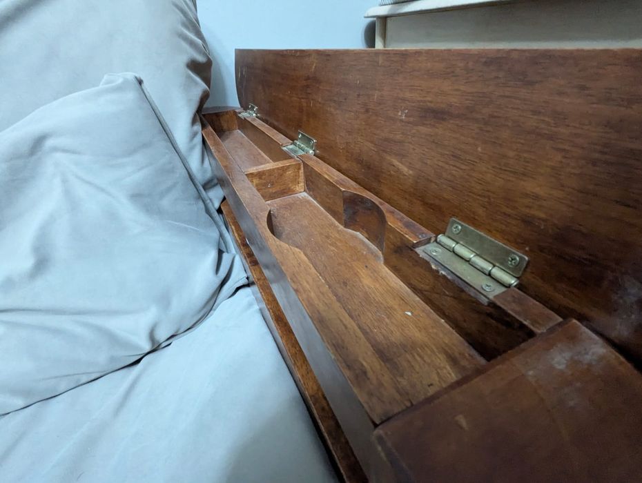 Продам диван Малайзия