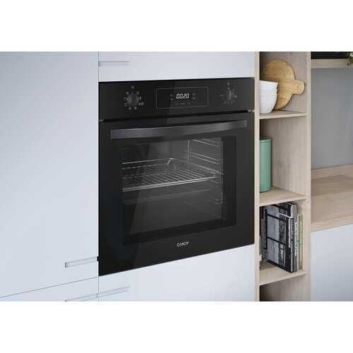 Нова фурна за вграждане Кенди/Candy 70 литра