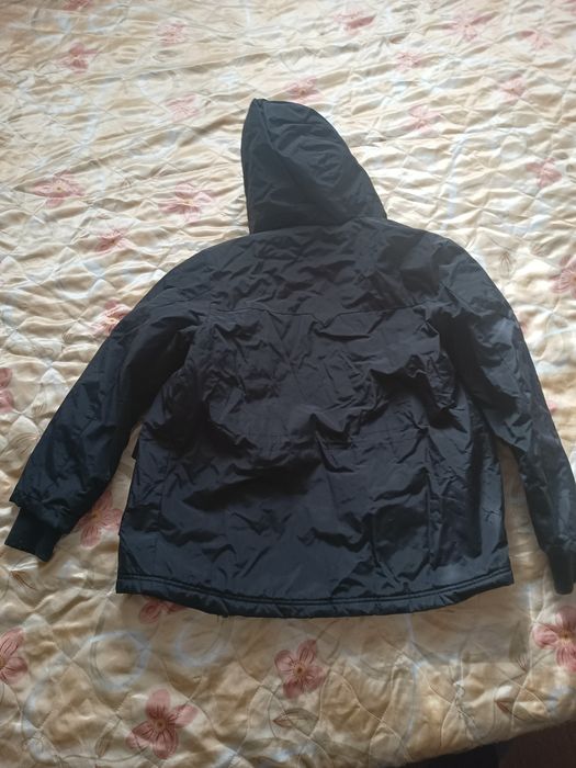 Две детски якета 140 и 146 см.