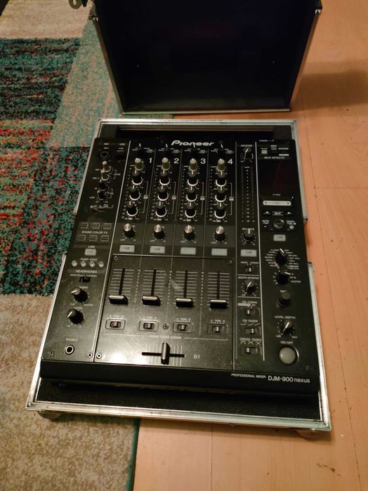 Case flightcase cutie geanta transport
