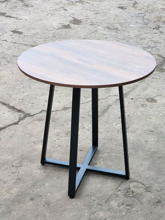 Стол в стиле Лофт