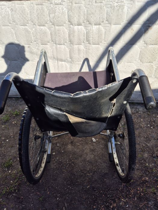 Инвалидная коляска