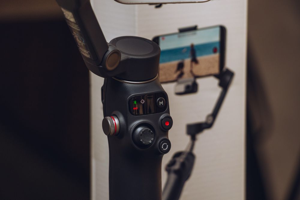 Стабилизатор DJI OSMO MOBILE 7 plus