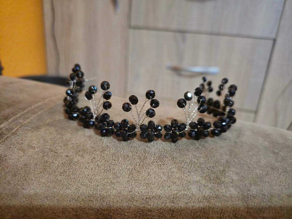 Украси за коса различни