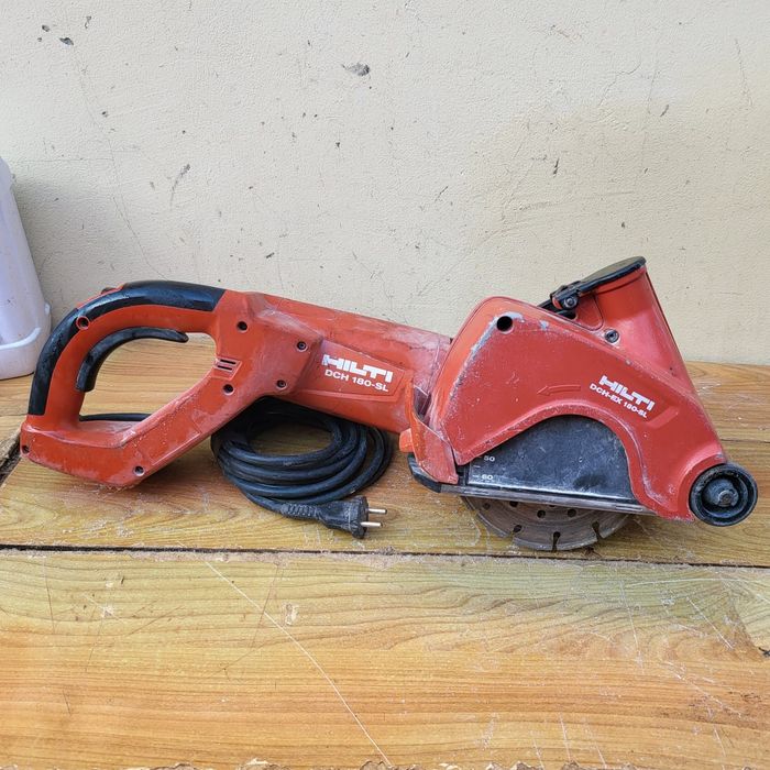 Mașină de slituit Hilti DCH 180 - SL
