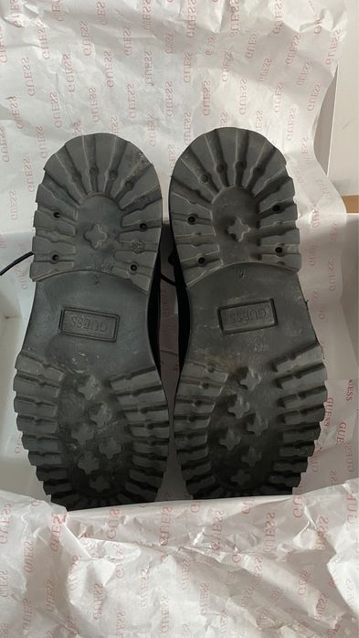 Pantofi Guess piele neagra marimea 41