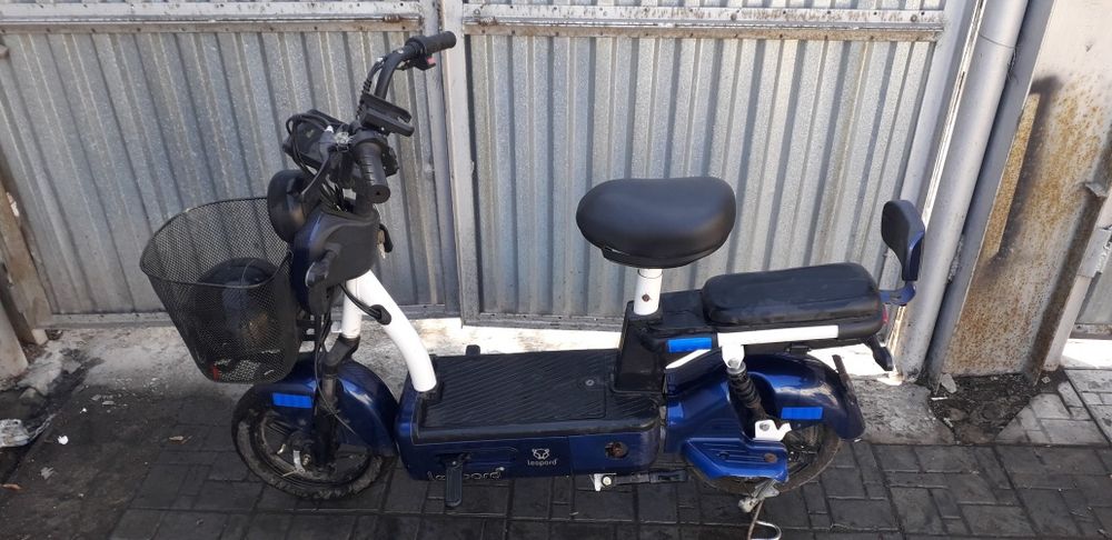 Элекровелосипед Электроскутер