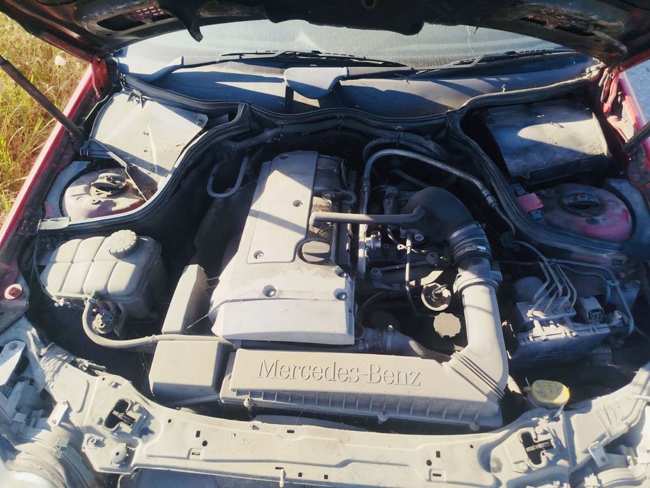 Piese Auto Mercedes C Class C180  W203 2.0 benzina din 2003