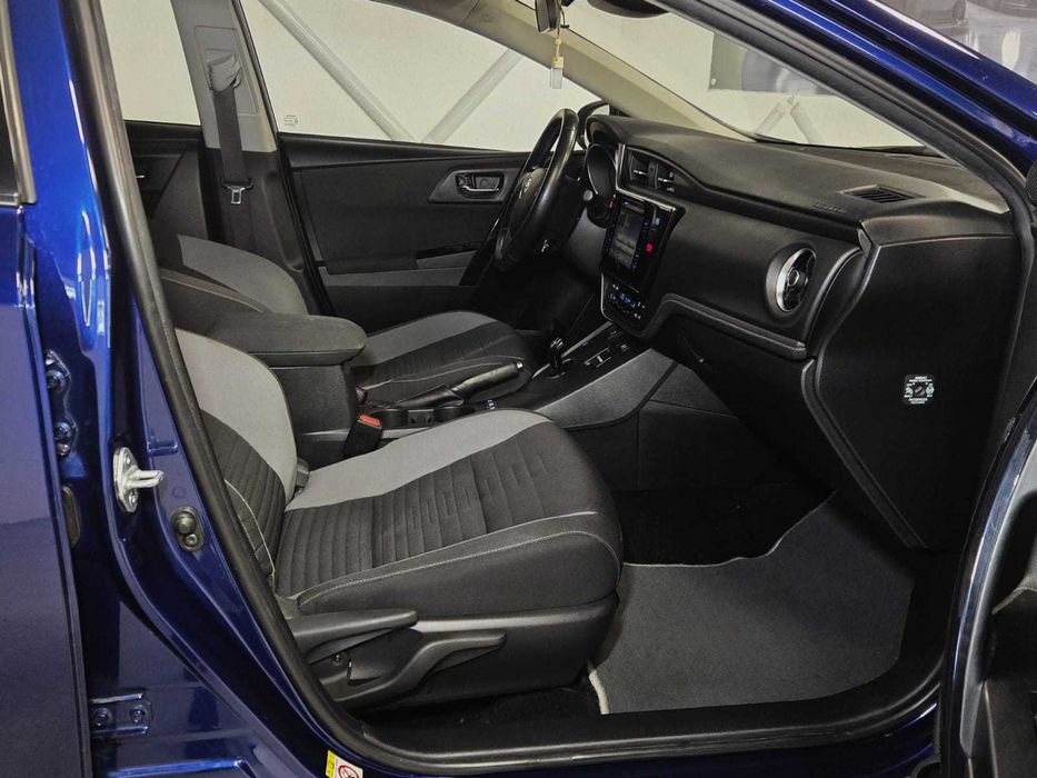 Toyota Auris Hybrid 2016 De Vânzare