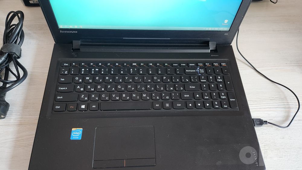 Ноутбук  Lenovo ideapad 300