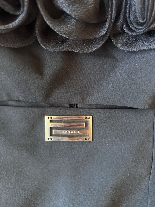 Черна рокля Junona