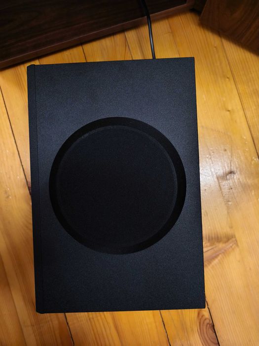 Саундбар LG SQC1