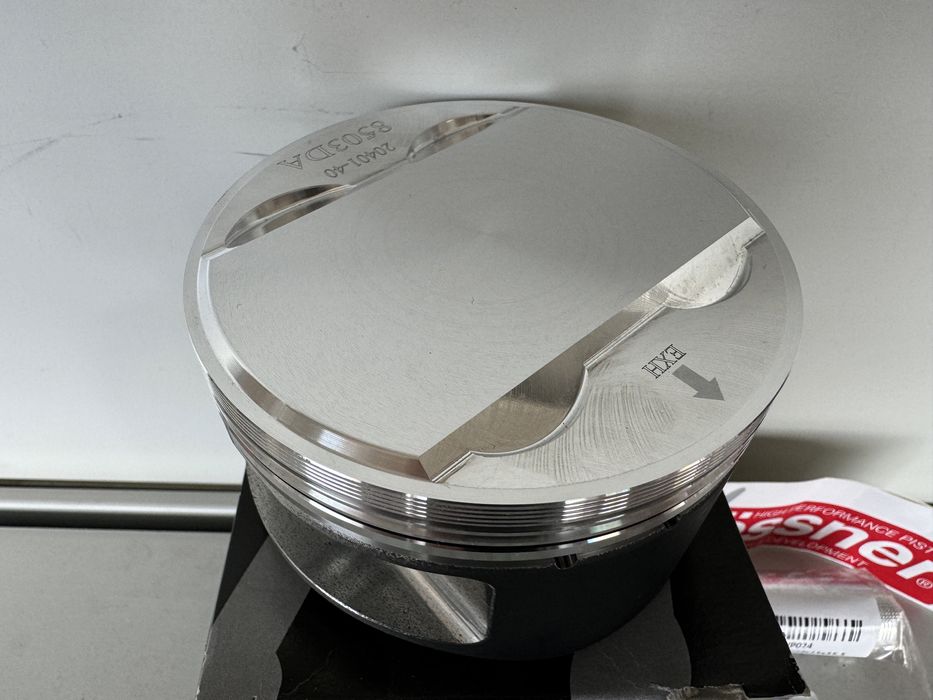 Бутало с Гарнитури Suzuki DR600/DJEBEL-85-89  /DR650/DR650R 90-95