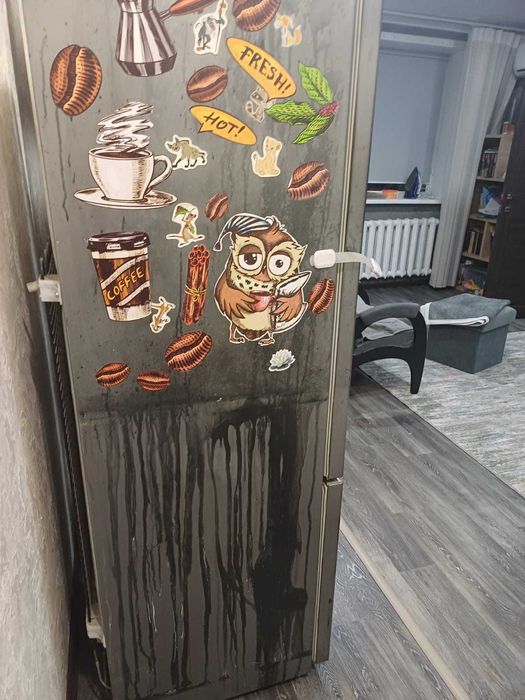 Отдам даром холодильник