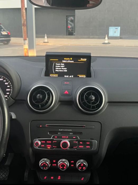 Audi A1 1.0TFSI S-line