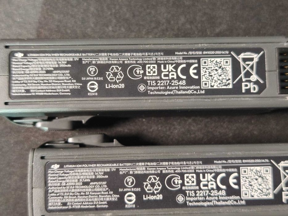 2 Baterii DJI Avata 2 + Hub Încărcare Two-Way