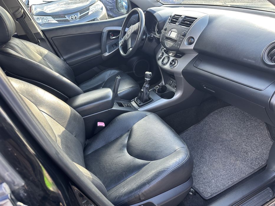 Toyota RAV4 Тойота Рав4 2008г 177кс на ЧАСТИ!