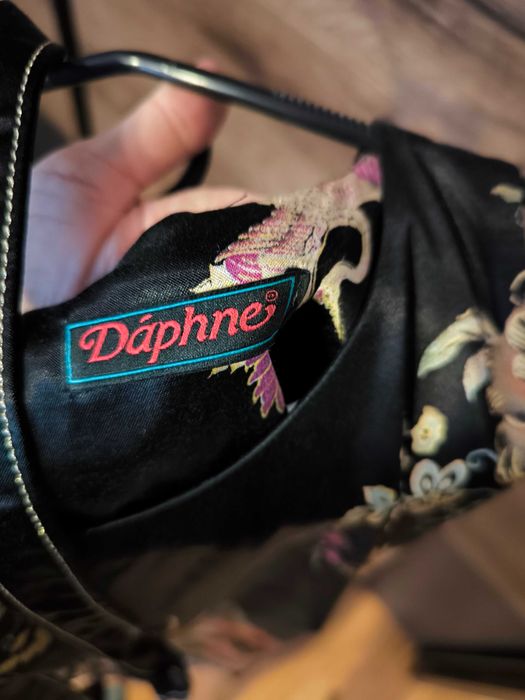 Уникална рокля с коланче