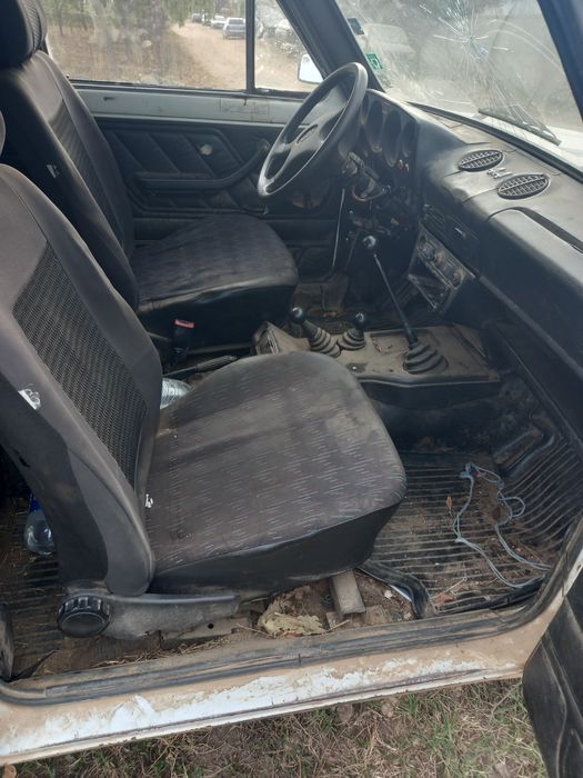 Лада нива на части