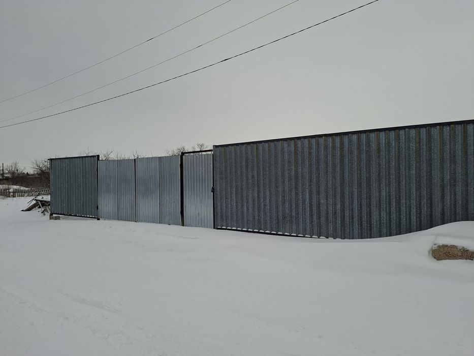 Продаётся дачный участок