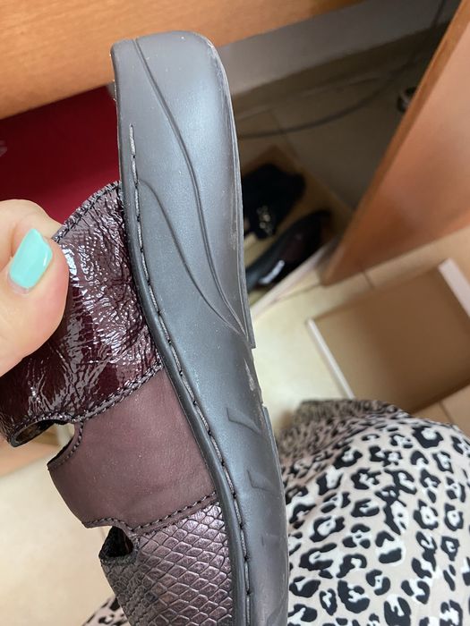 Дамски обувки и чехли естествена кожа и велур