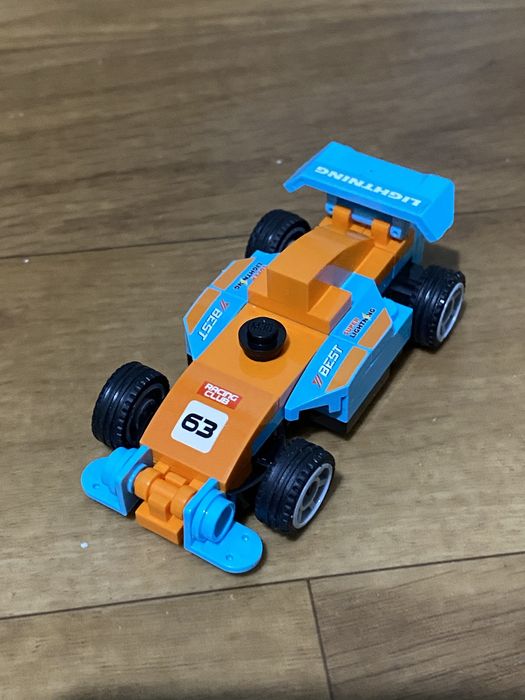 Продаю лего машинки пул бэк