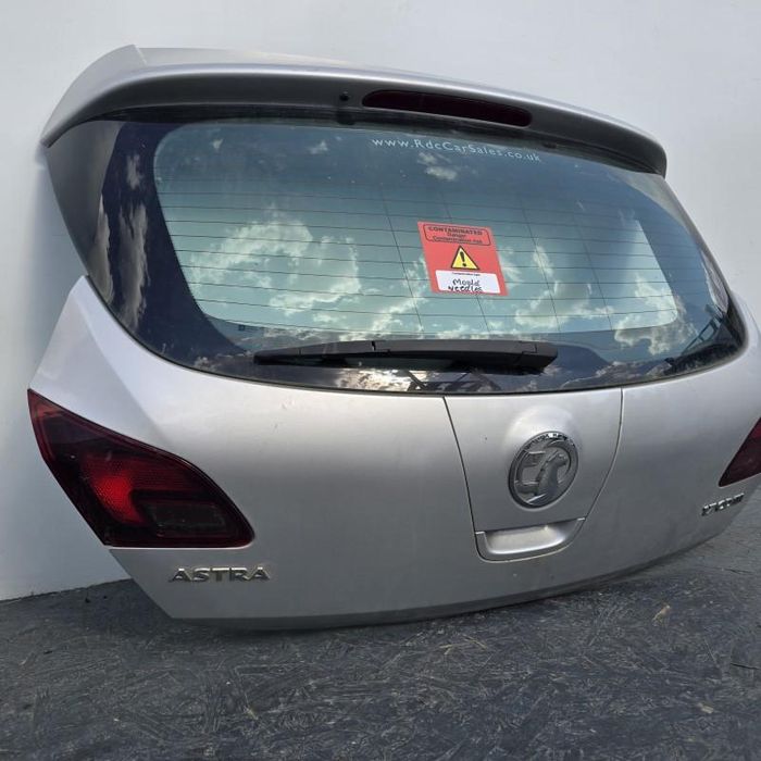 Haion complet Opel Astra J