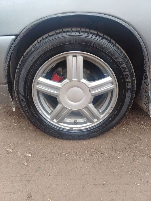 Диски шинами летни