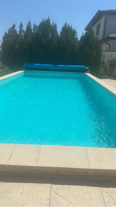 Vand Casa cu piscina in Branesti
