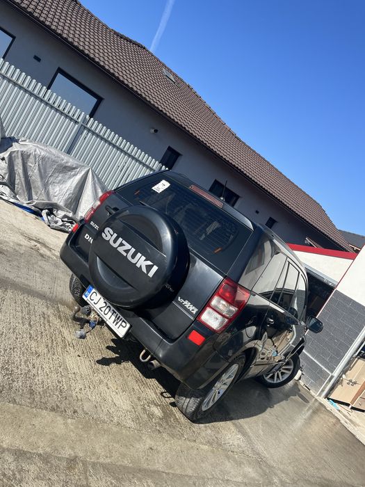 Vând Grand Vitara 2007