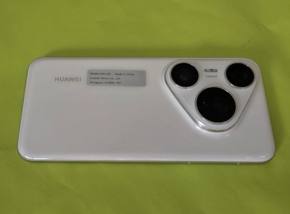 ЧИСТО НОВ 512GB Huawei Pura 80 Pro Гаранция Yettel 2029г. White | Бял