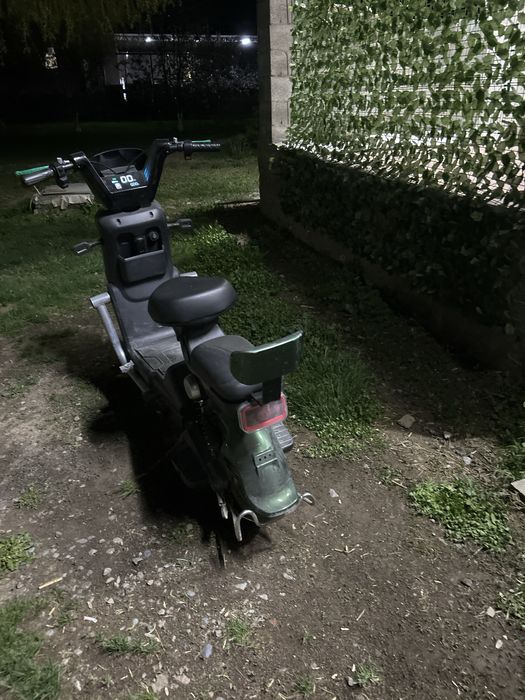 Элнктро скутер танк 108