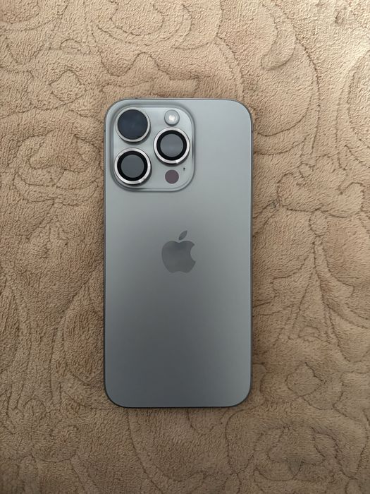 Iphone 15 pro в идеальном состояние