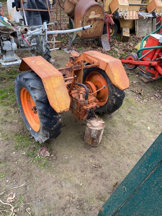 Spate tractoraș Pasquali