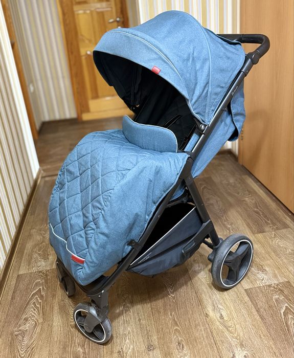 Продам коляски прогулочные