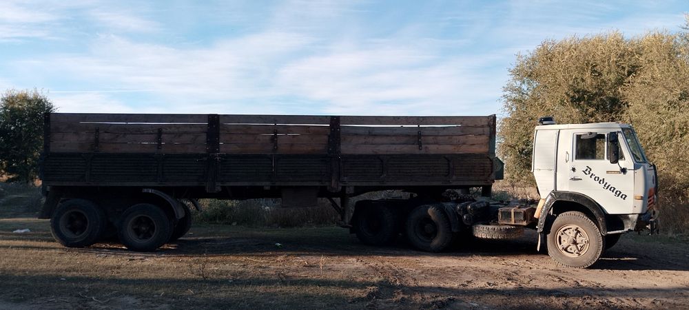 Продам КамАЗ с прицепом